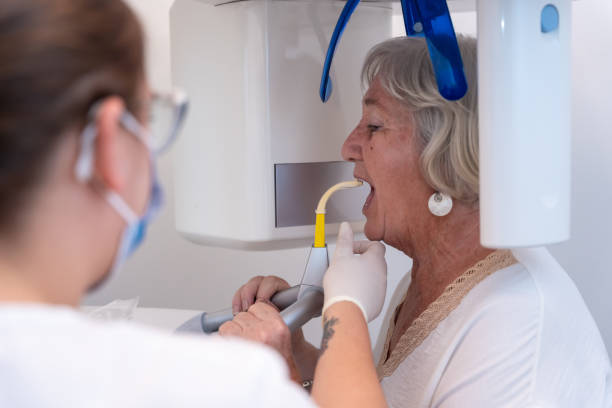 Best Emergency Dental Care for Broken or Chipped Teeth in Garden City South, NY